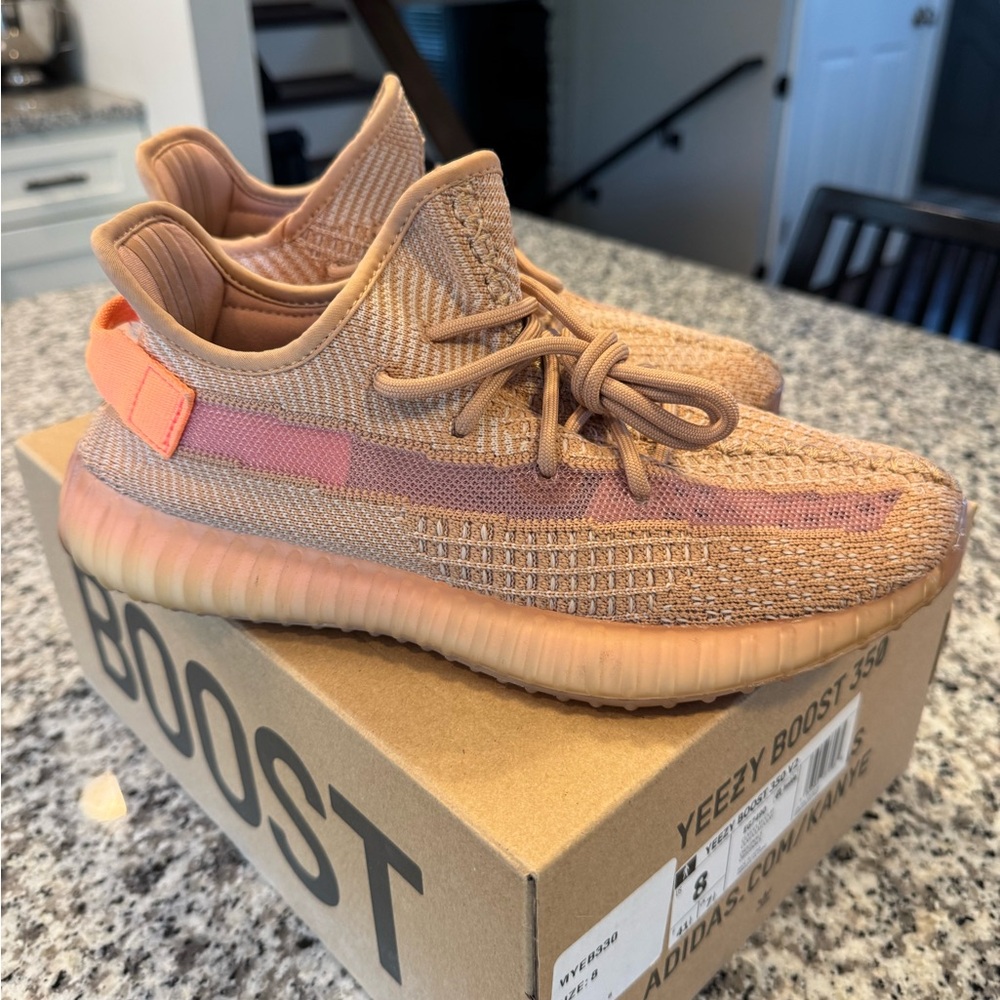 Yeezy Boost 350 V2- Clay